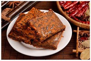 网红谁的火锅底料好吃,盘点火锅底料中的明星之选，哪一款最让你心动？