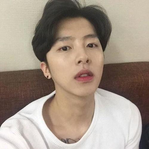 抚州男网红,网络红人背后的故事与影响力